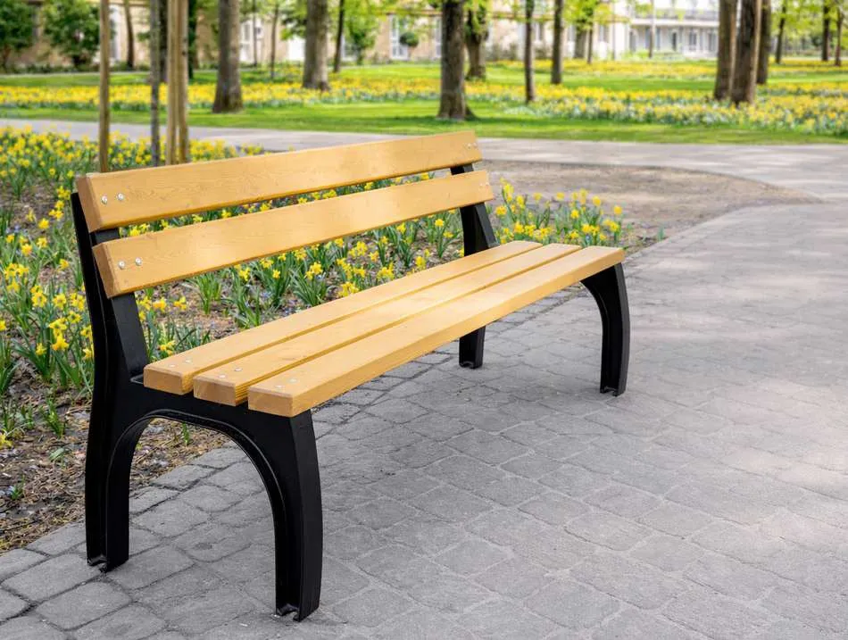 Banc urbain Fonbois en acier, fonte et épicéa scandinave