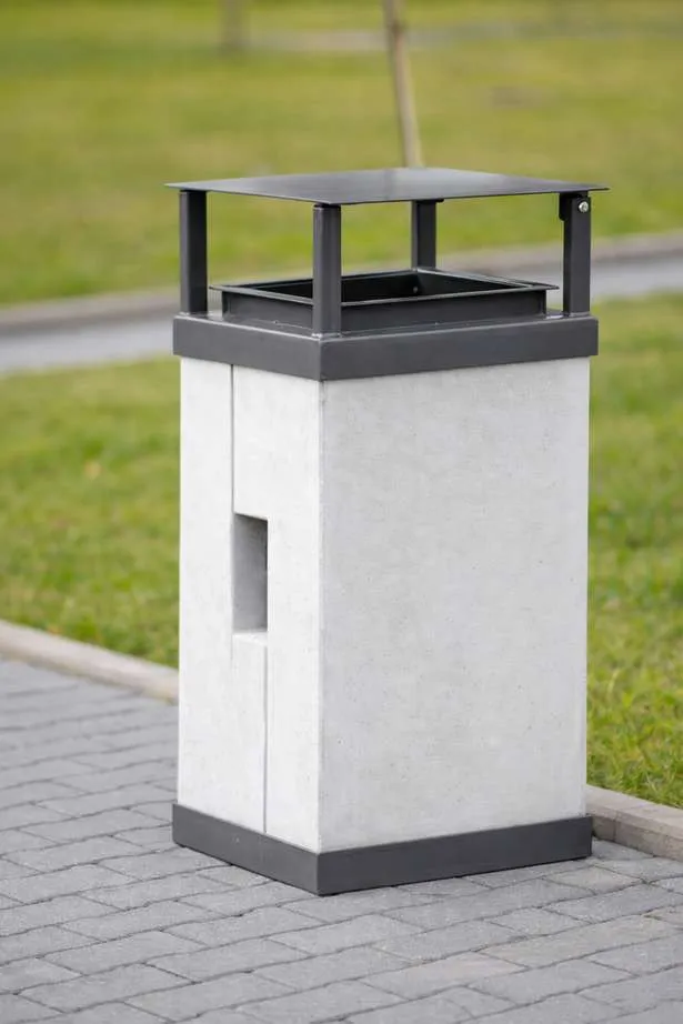 Corbeille urbaine Betona 1 en acier et béton